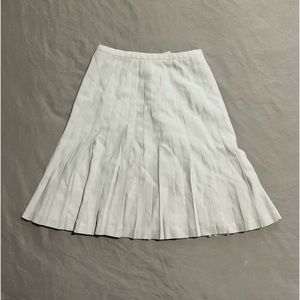 Grey Pleated skirt